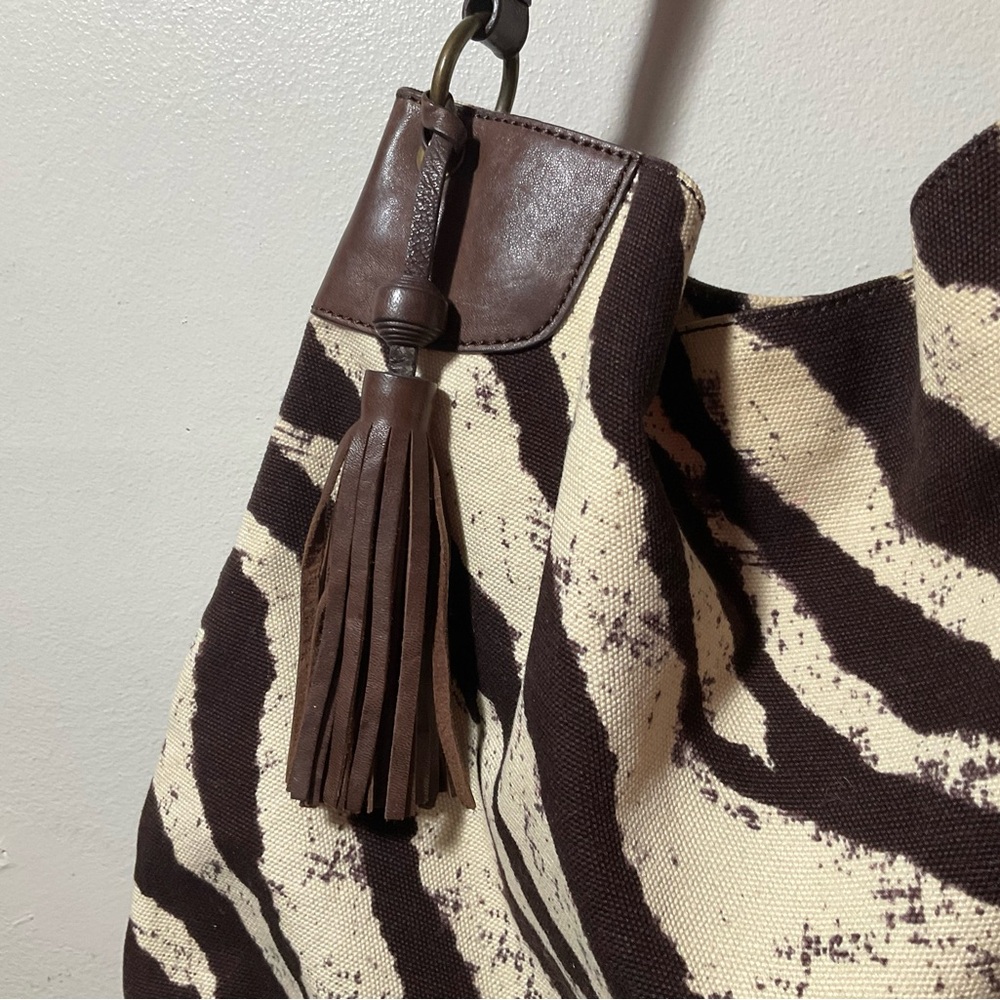Banana Republic Brown and Cream Zebra Shoulder Bag - Picture 2 of 7